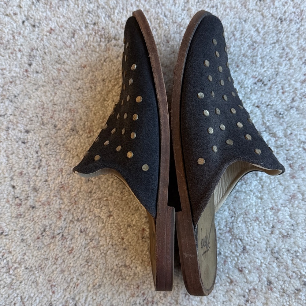 BEEK Siskin Rare Studded Mule size 9 - Picture 10 of 16
